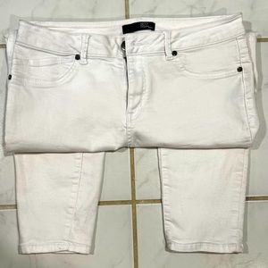 1822 Denim White Skinny Ankle Jeans size 14